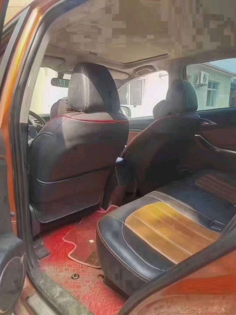 保定16年比亚迪宋3