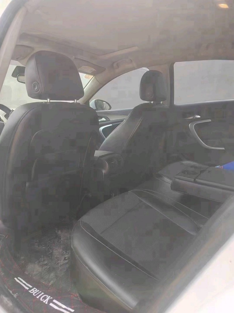 保定13年别克君威4