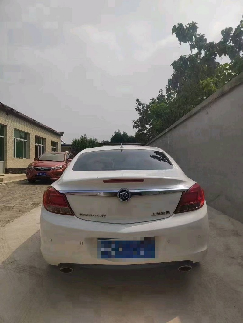 保定13年别克君威5