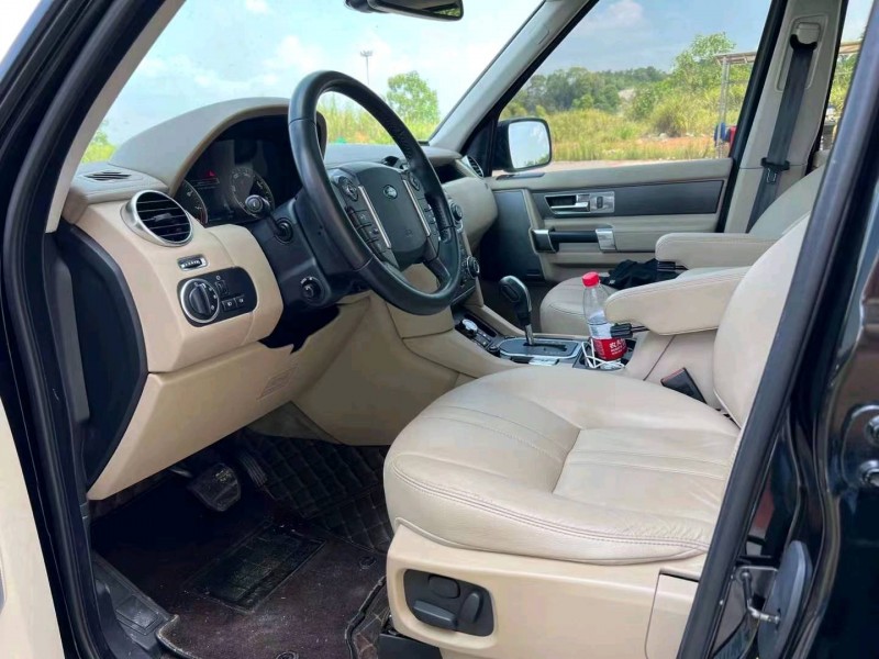 衡阳12年路虎发现8