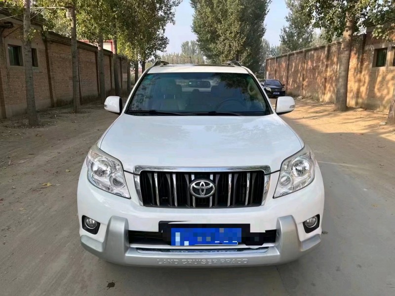 保定12年丰田普拉多1