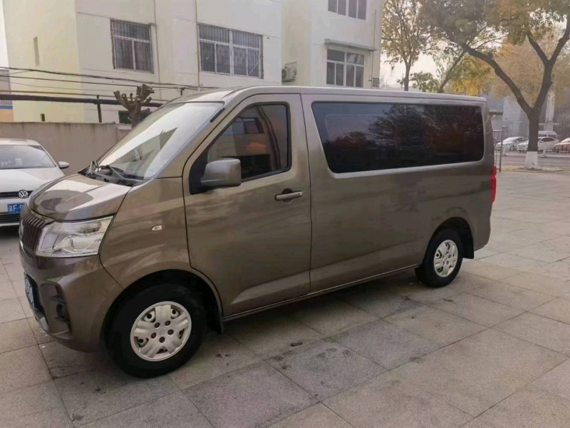 保定20年长安汽车睿行2