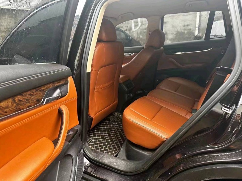 中山18年汉腾汽车X77