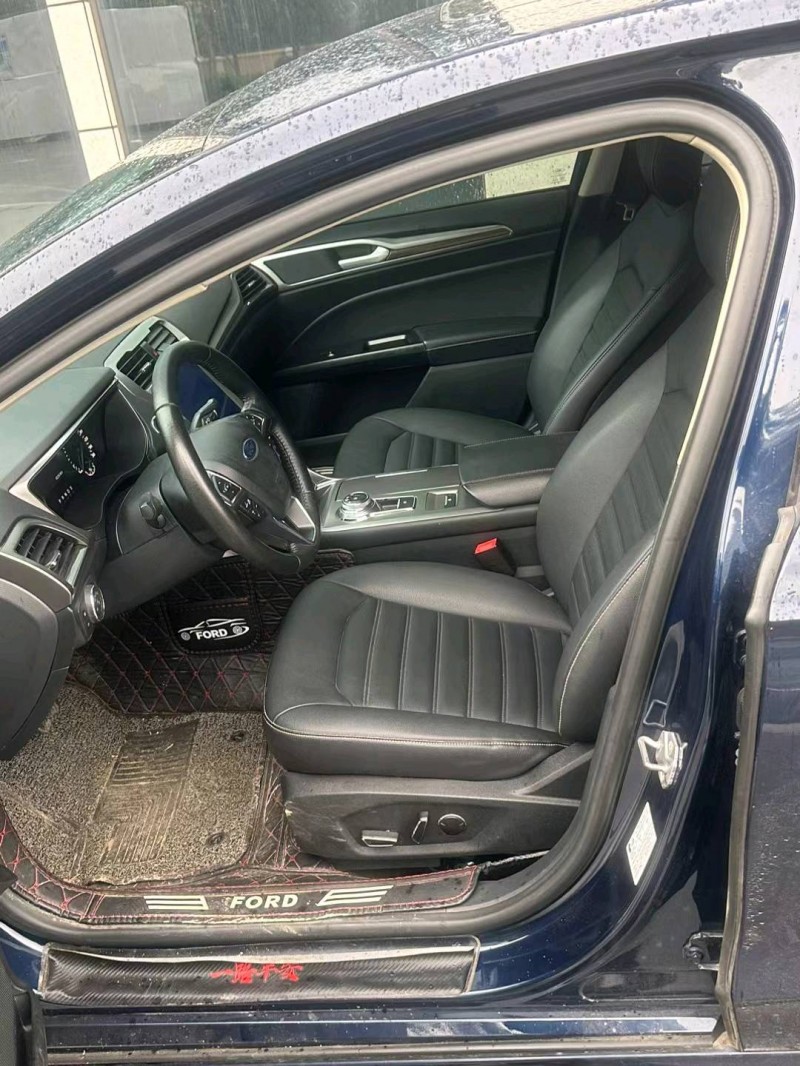 珠海20年福特蒙迪欧4