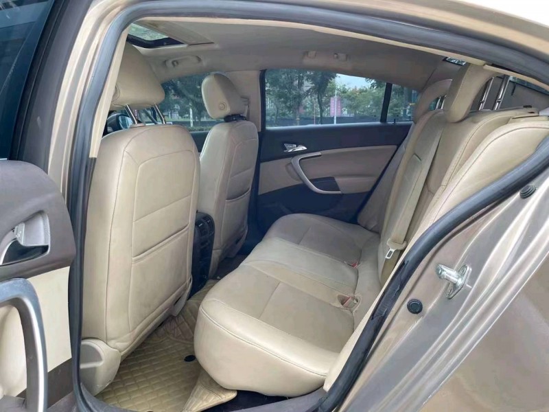 枣庄15年别克君威7