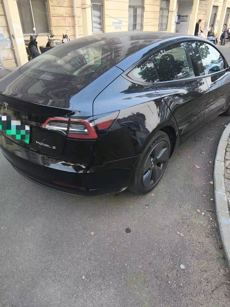 宜昌23年特斯拉MODEL 33