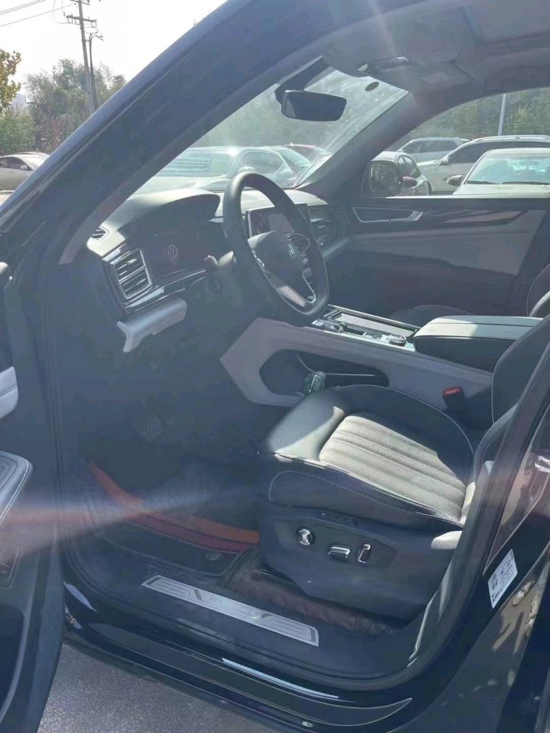 邯郸22年大众途昂3