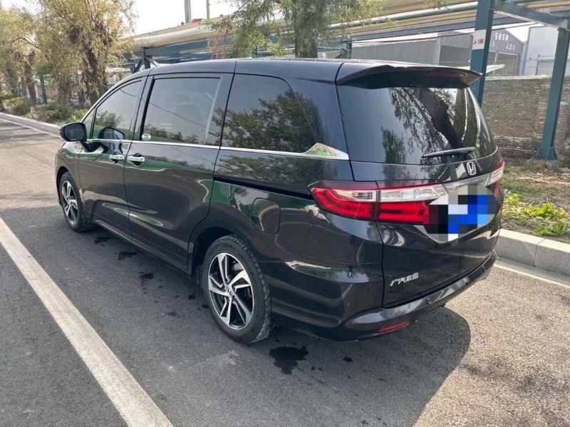 枣庄17年本田奥德赛3