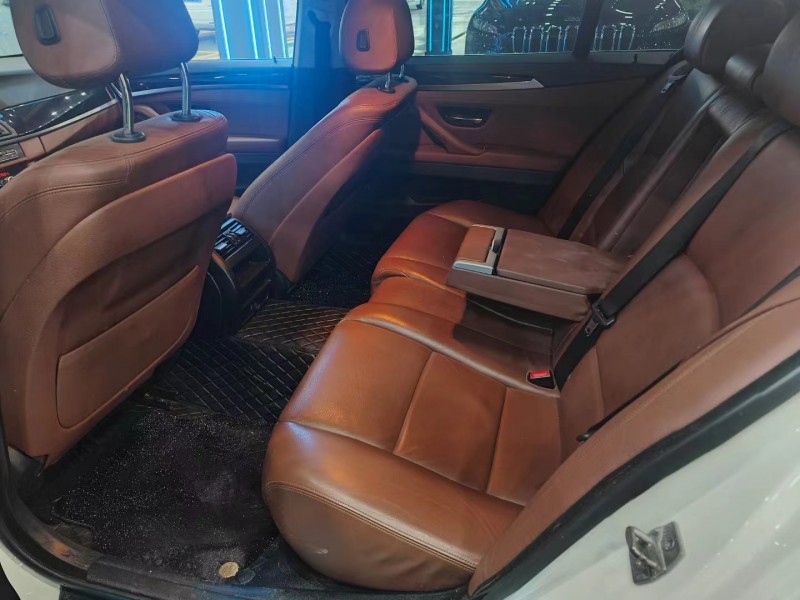 济宁16年宝马5系3