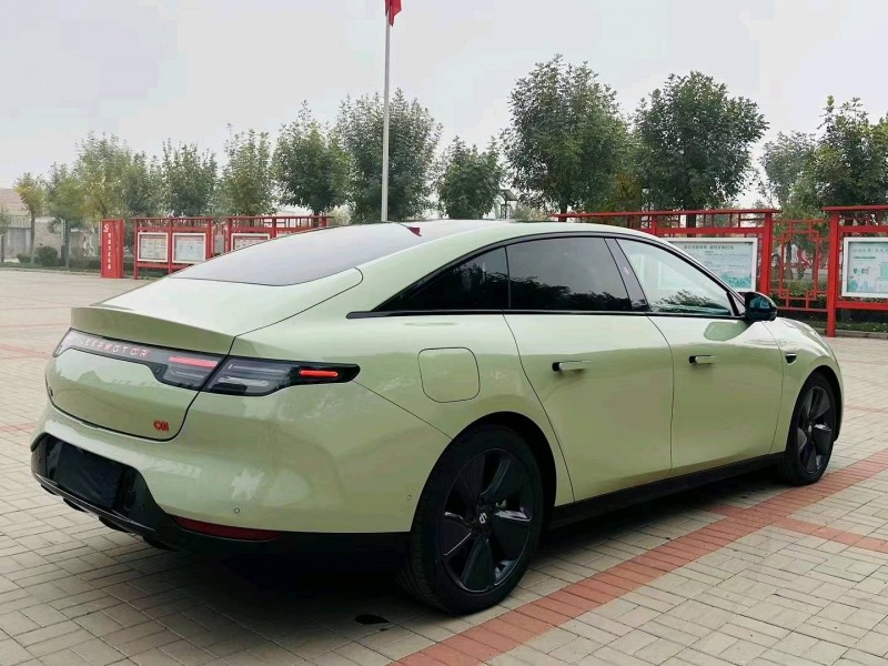 天津23年零跑汽車C012