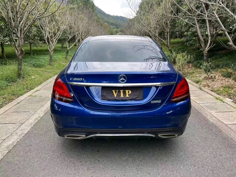 嘉兴19年奔驰C5