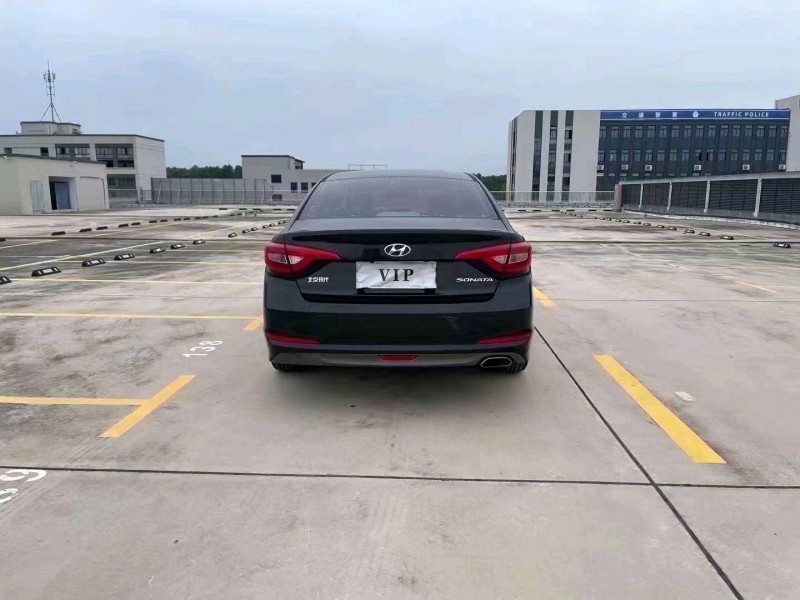 嘉兴17年现代索纳塔九4