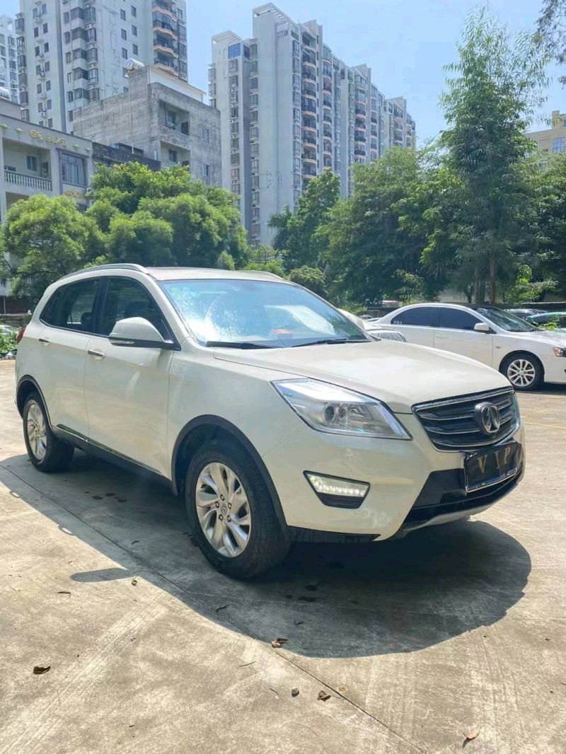 北海17年北汽威旺S502