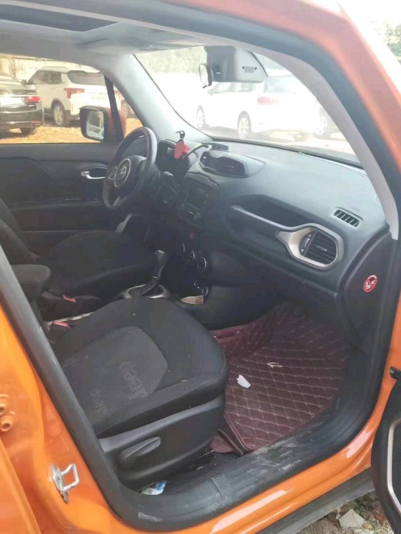 衡阳18年Jeep自由侠5