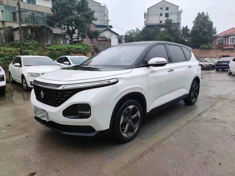 邵陽20年寶駿rm52