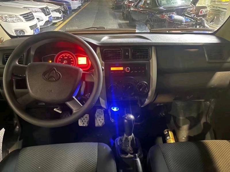 深圳18年长安汽车之星5