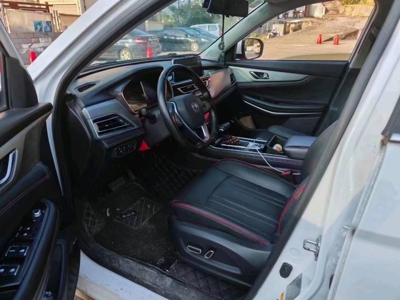 衡阳18年长安汽车CS755