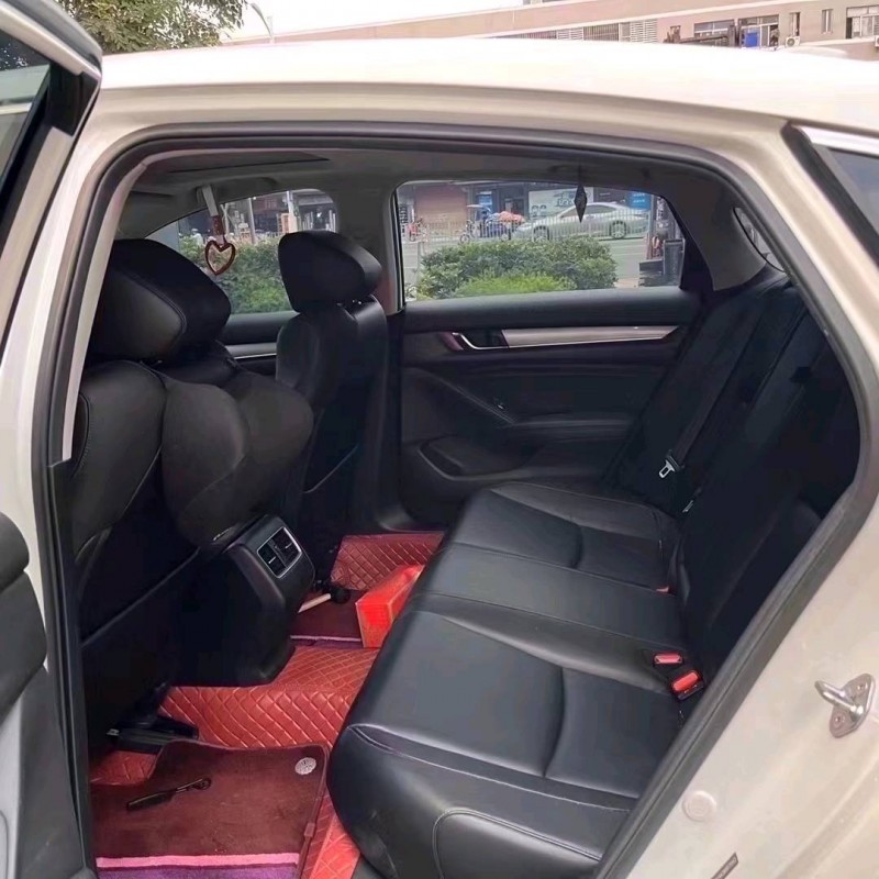 深圳20年本田雅阁5