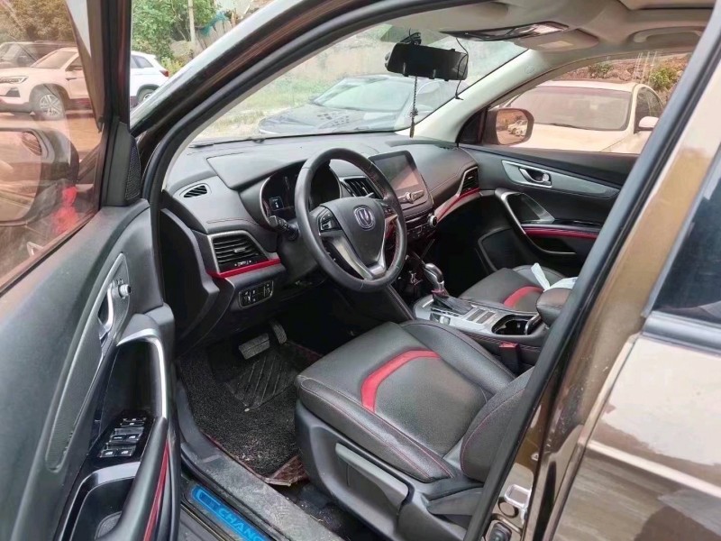 衡阳19年长安汽车CS552