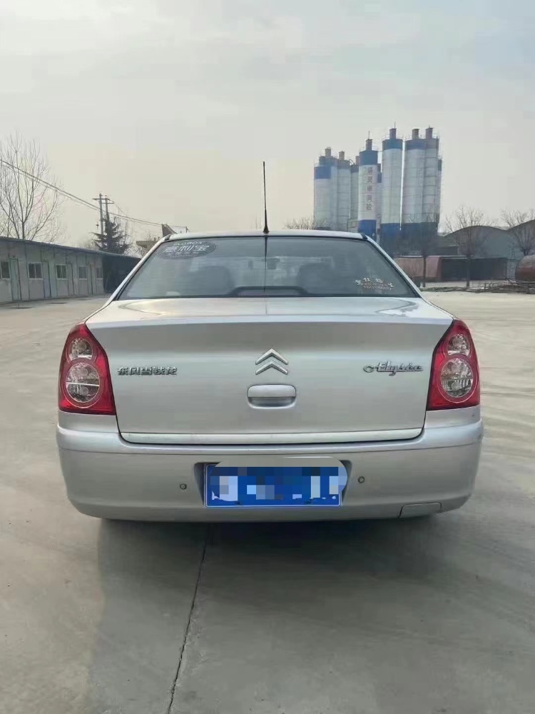 運城17年雪鐵龍愛麗舍8