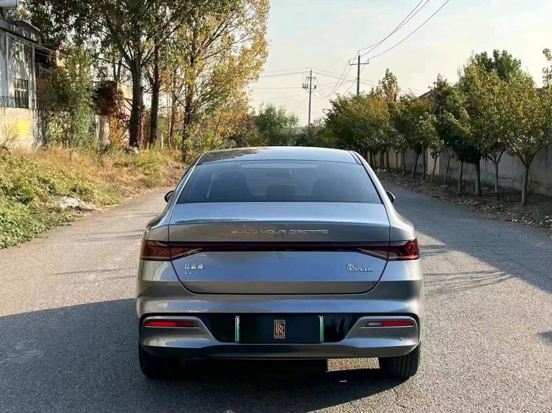 枣庄23年比亚迪秦9