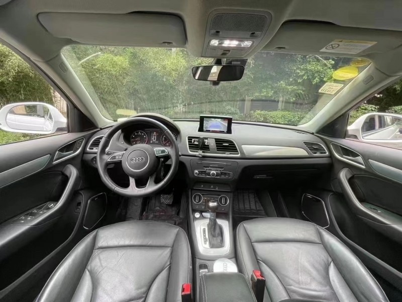 成都18年奥迪Q35