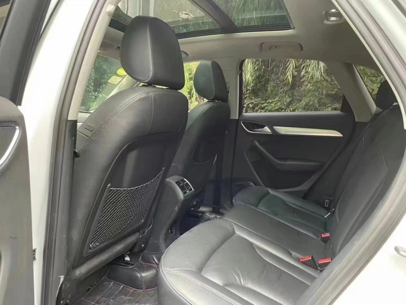 成都18年奥迪Q36