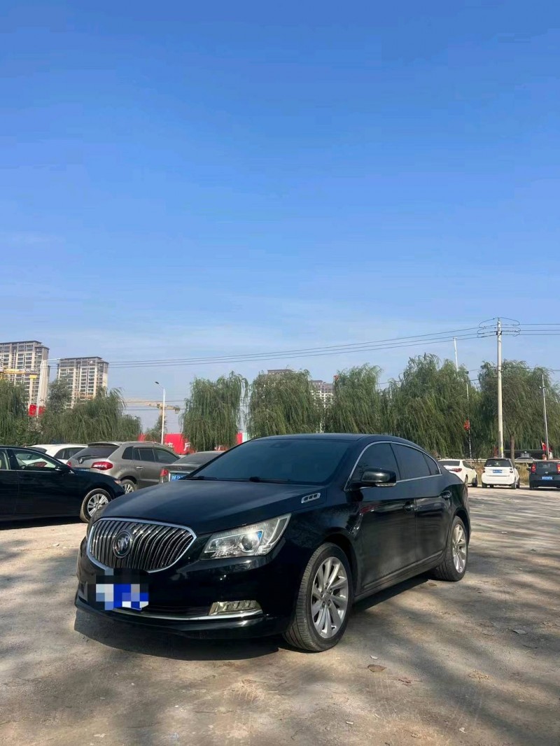 菏泽13年别克君越2