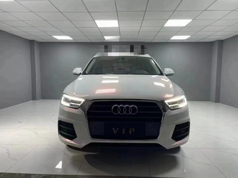 成都18年奥迪Q31