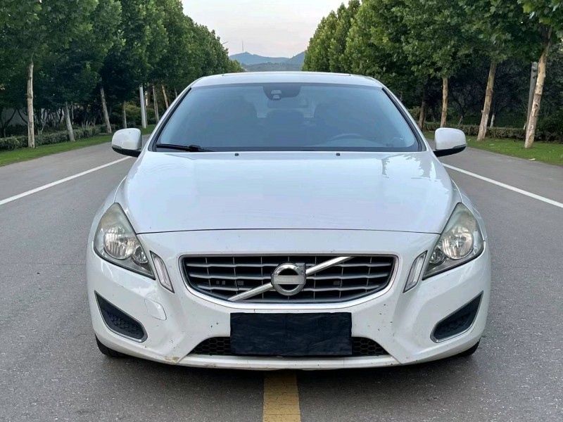 徐州12年沃尔沃S60L1