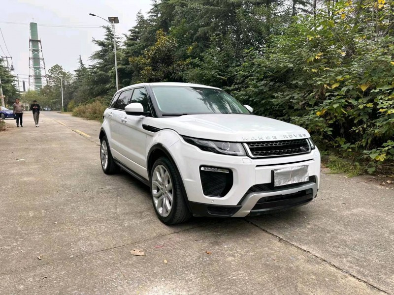 徐州18年路虎极光3