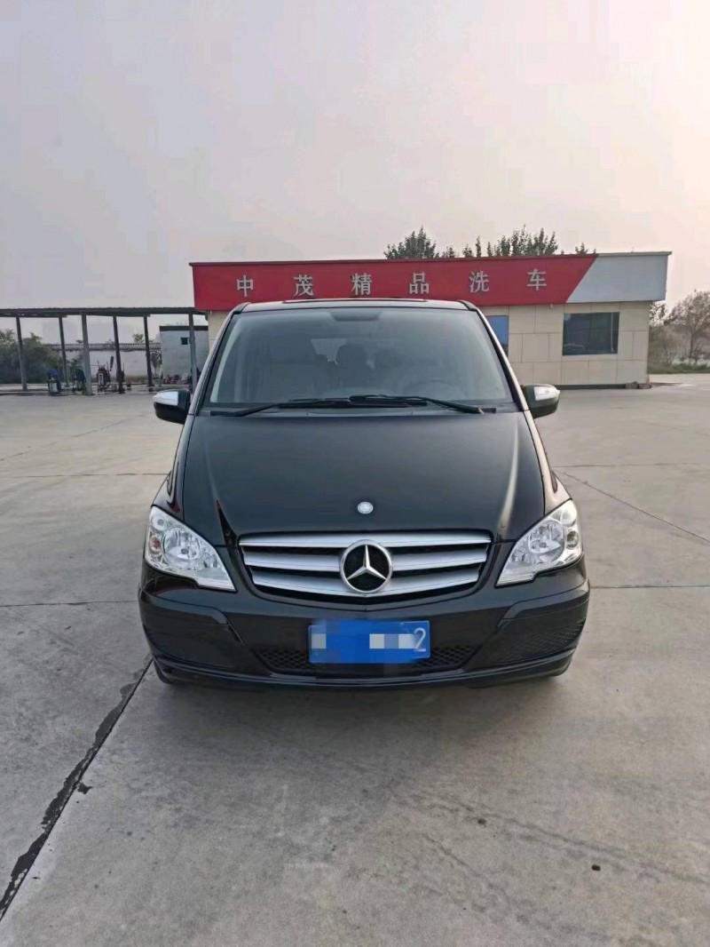 邯郸17年奔驰唯雅诺1