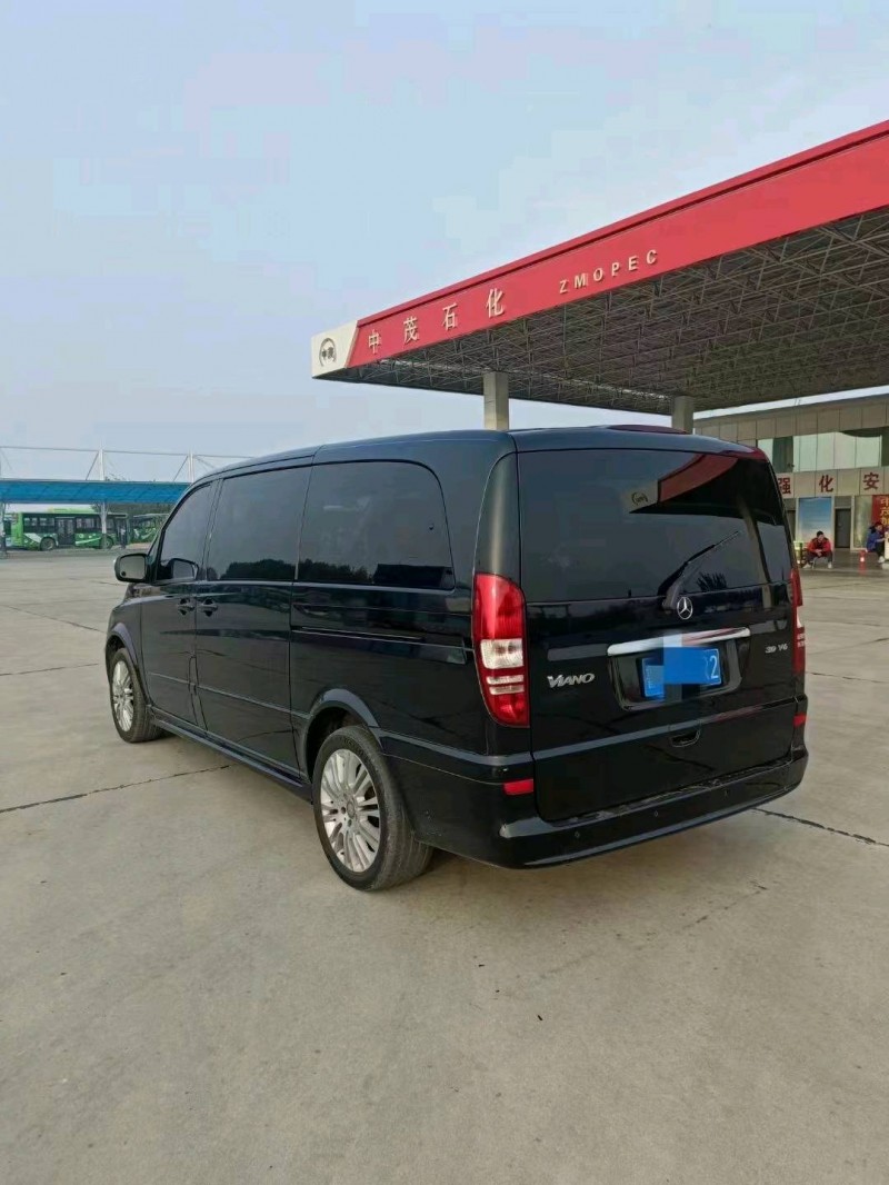 邯郸17年奔驰唯雅诺9