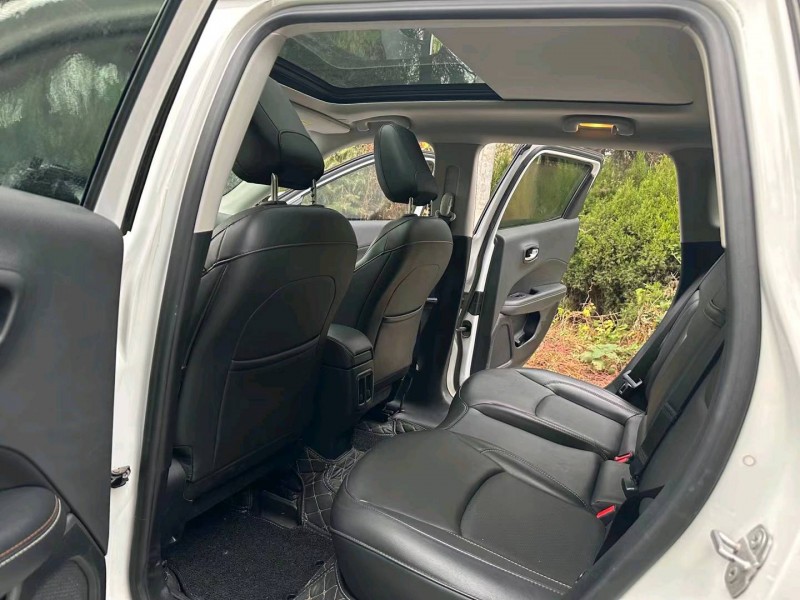 徐州17年Jeep指南者4