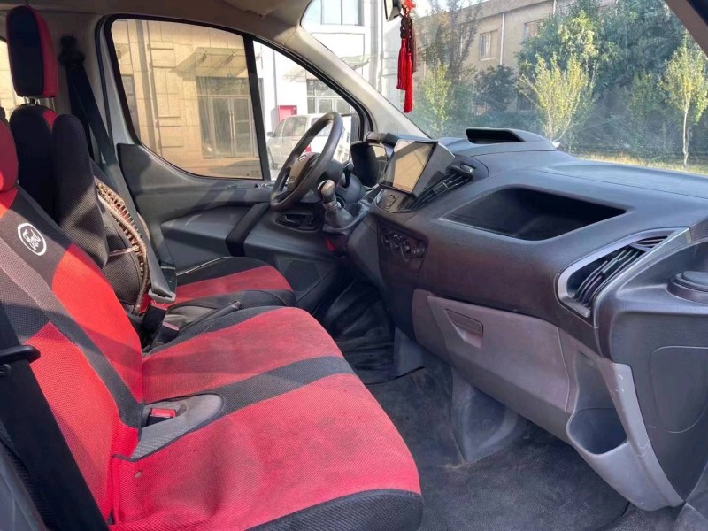 徐州16年福特全顺7