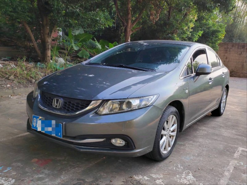 珠海15年本田思域3