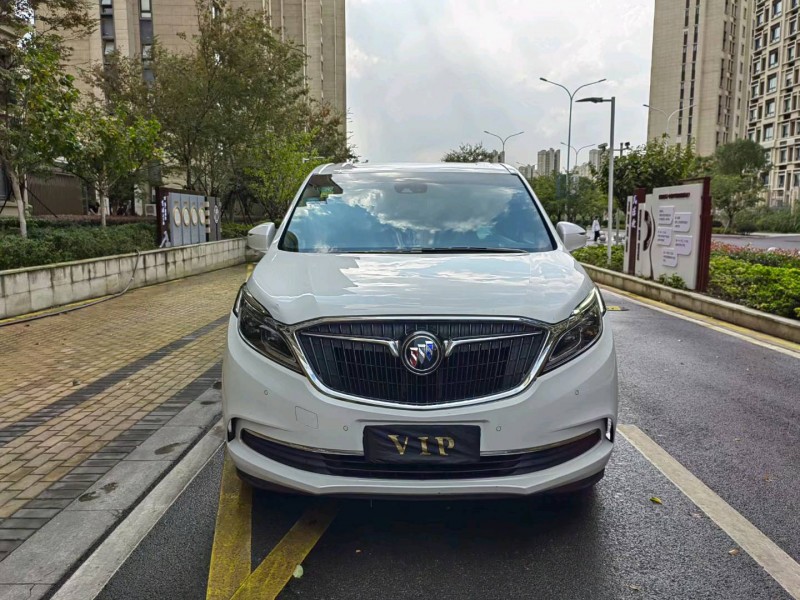 苏州17年别克GL81