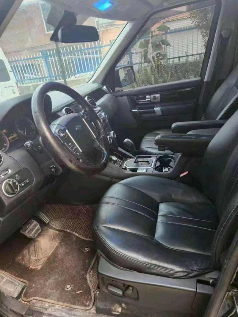 东营13年路虎发现2