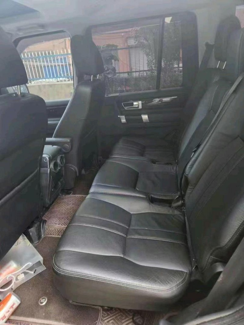 东营13年路虎发现4