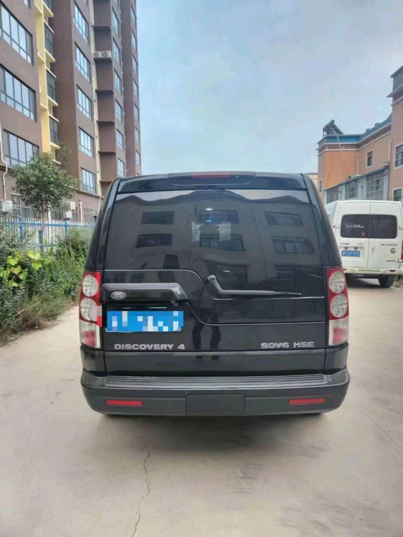 东营13年路虎发现6