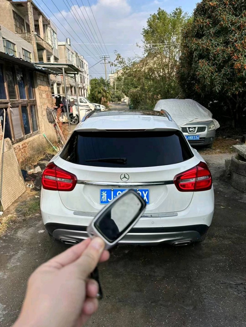 嘉兴17年奔驰GLA5