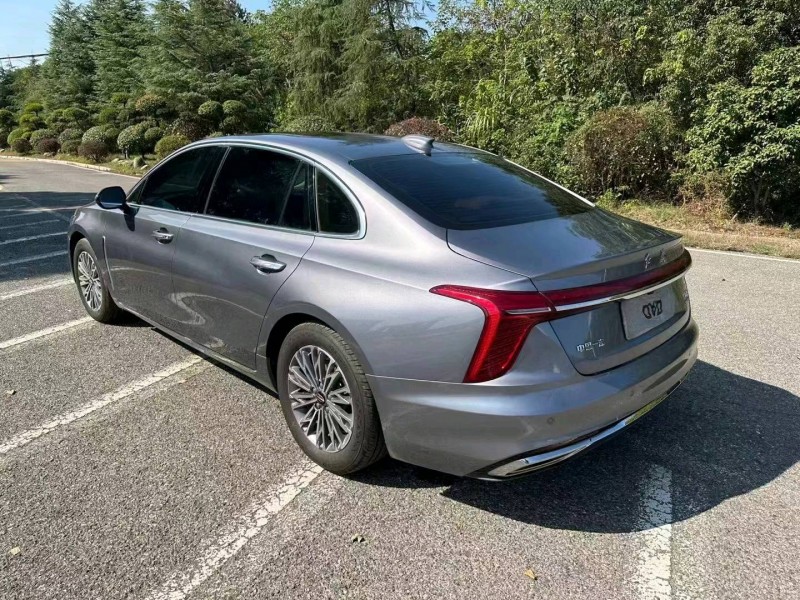 宜昌22年红旗H54