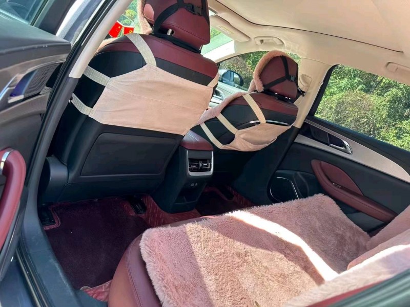 宜昌22年红旗H56