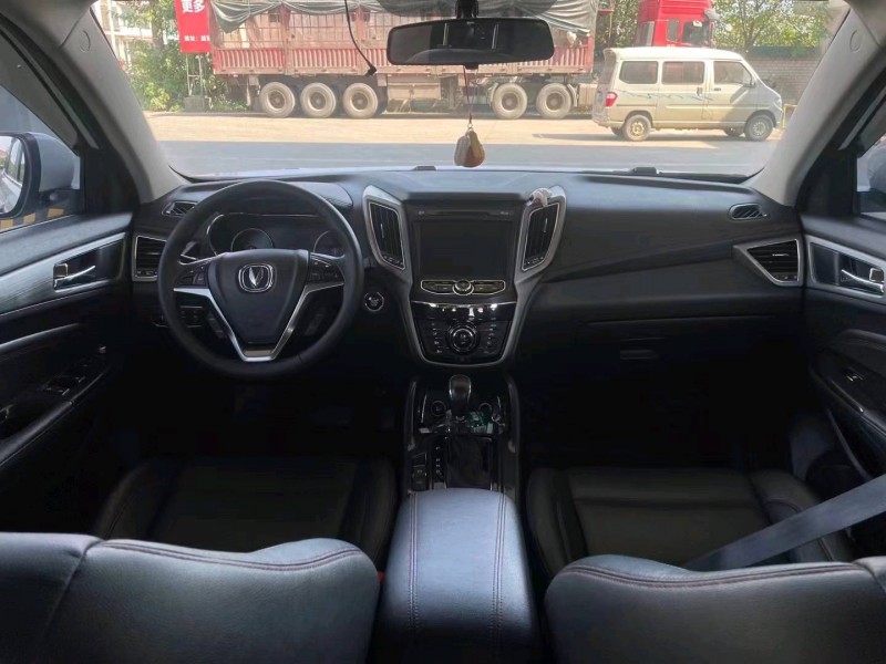 衡阳17年长安汽车CS757