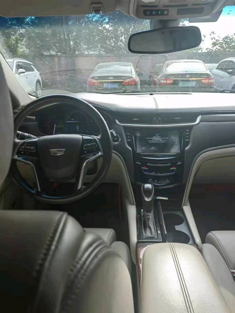 邯郸17年凯迪拉克XTS5