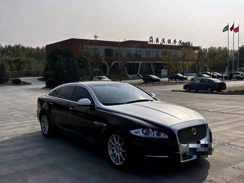 天津16年捷豹XJL2