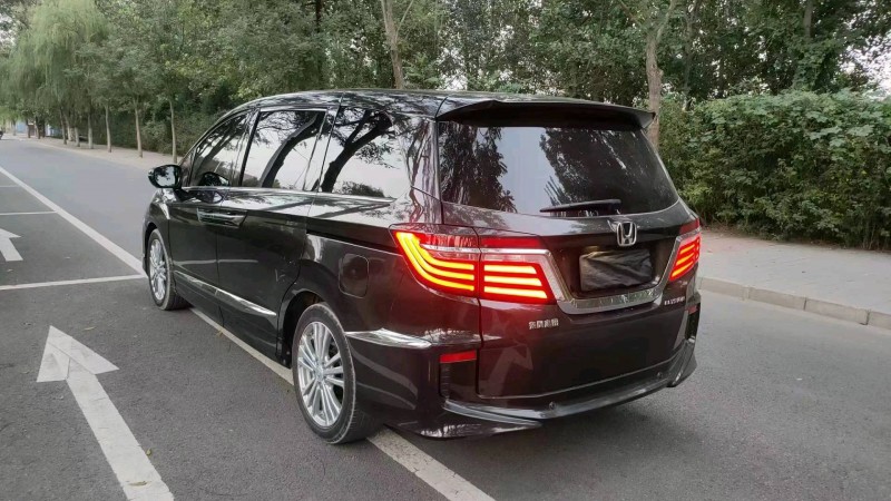 邯郸17年本田艾力绅8