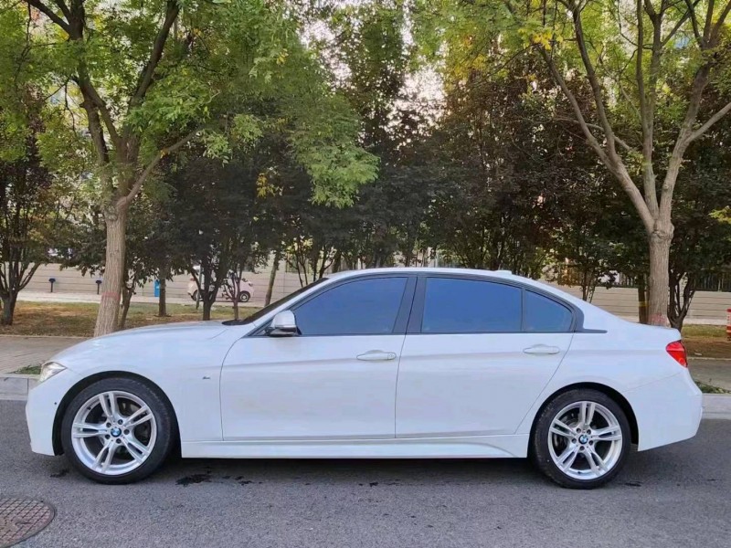 邯郸19年宝马3系7