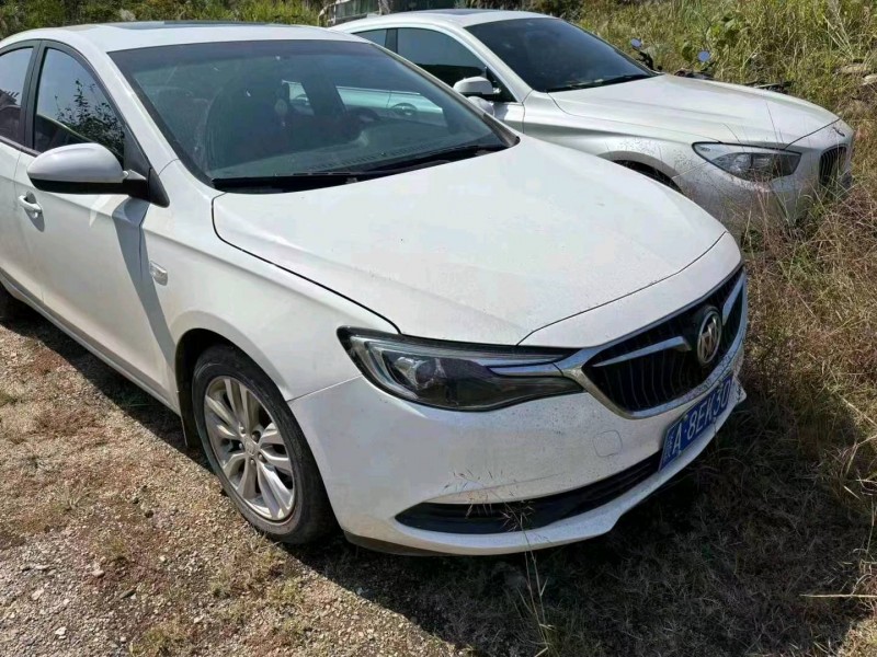 东营21年别克英朗1