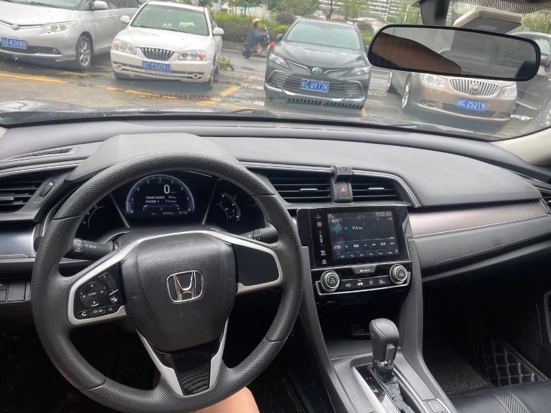 珠海18年本田思域5